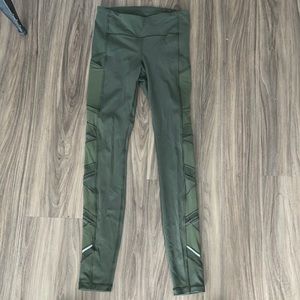 Army green lululemon leggings with mesh sides